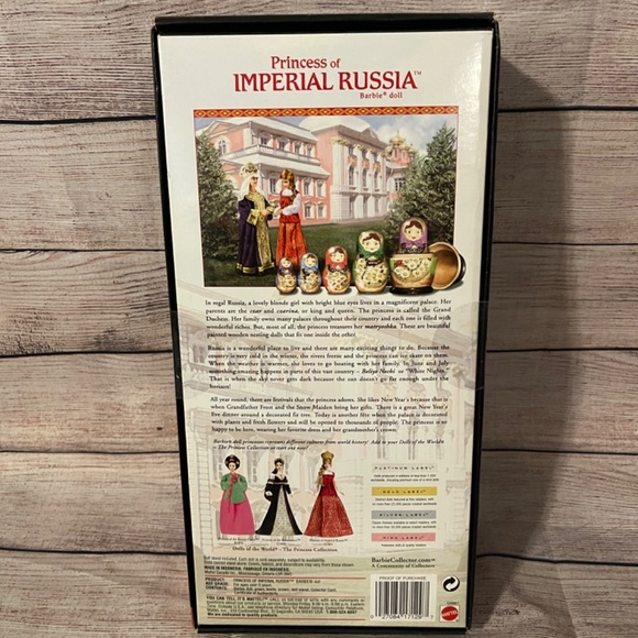 Dolls of the World Princess of Imperial Russia Barbie - Picture 4 of 4
